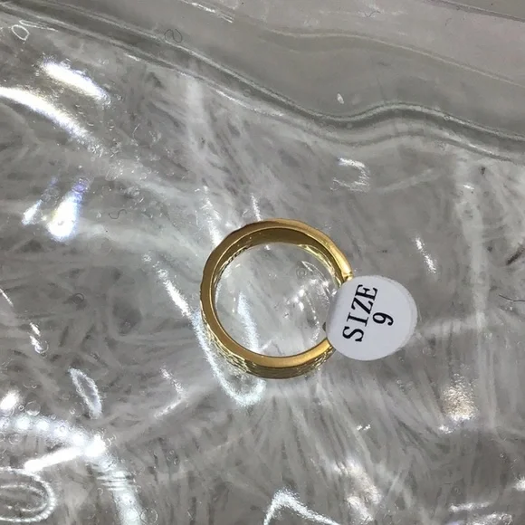 Titanium band gold color hammered finish 9 - Picture 2 of 6